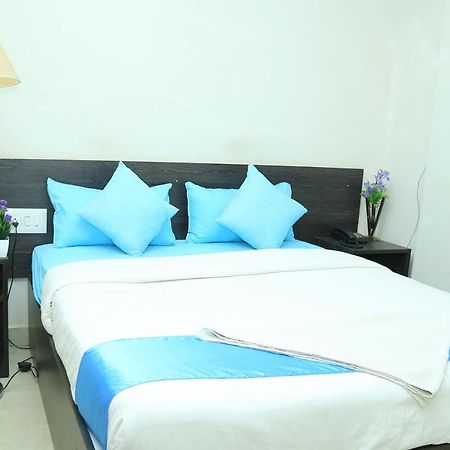 Orange Corner Bangalore Airport Hotel Екстериор снимка