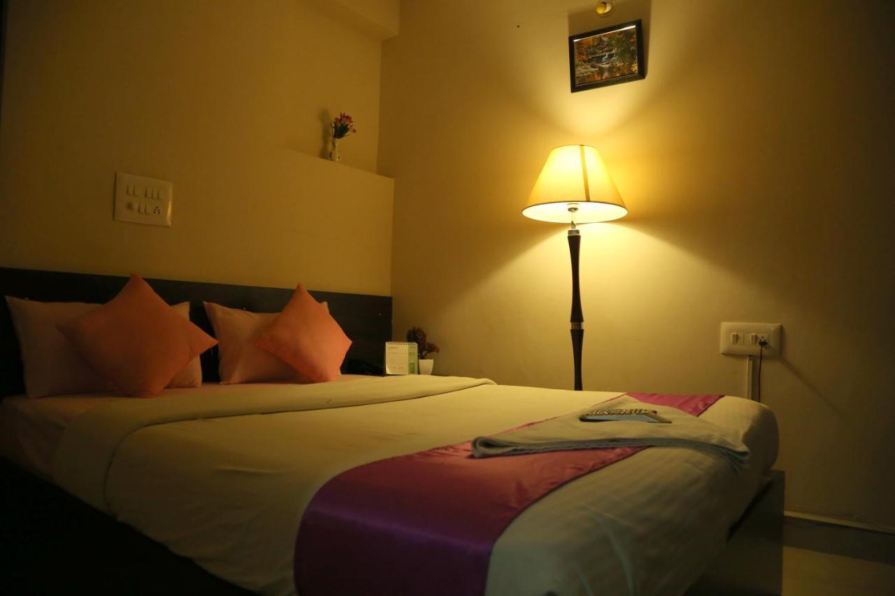 Orange Corner Bangalore Airport Hotel Екстериор снимка