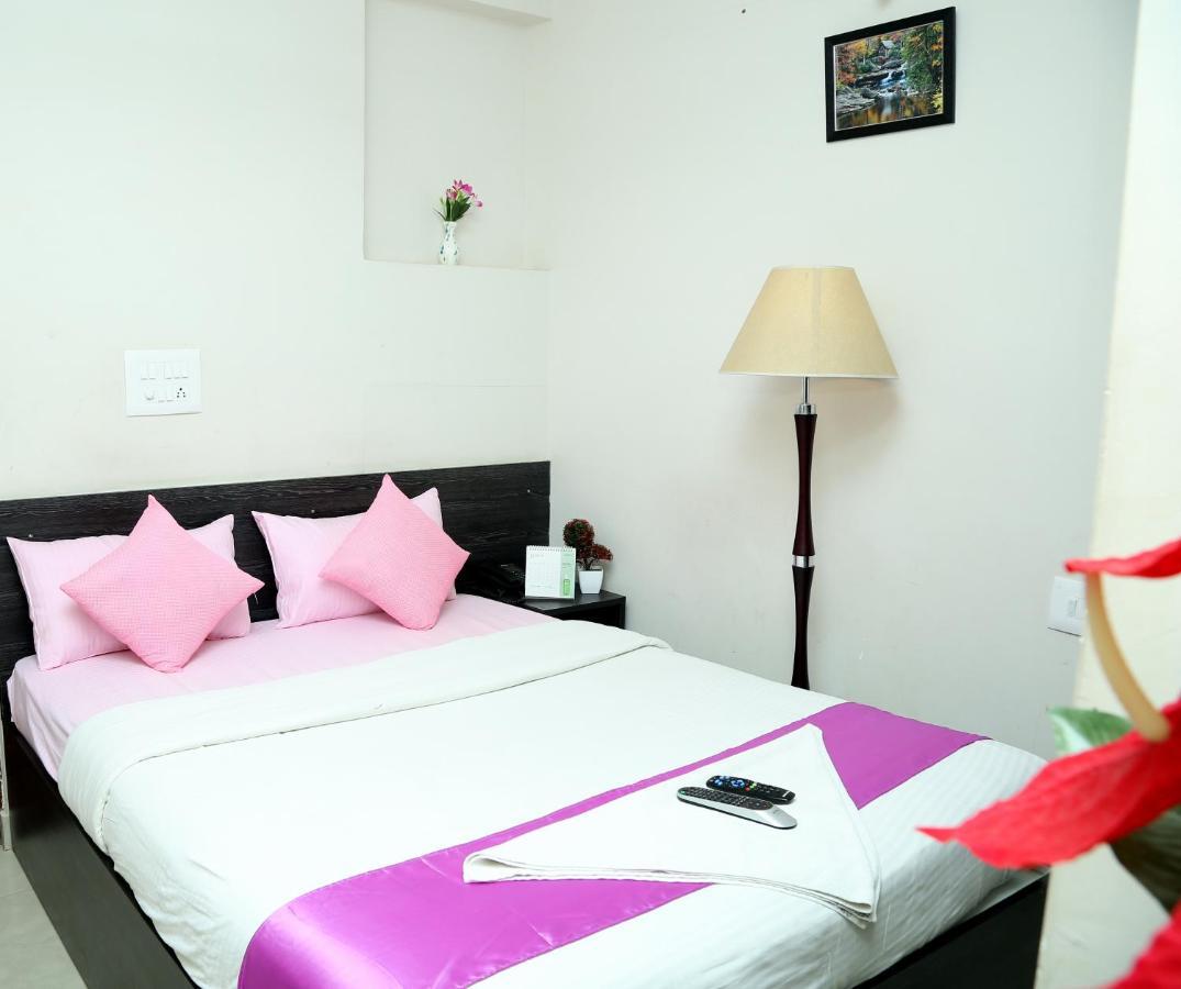 Orange Corner Bangalore Airport Hotel Екстериор снимка